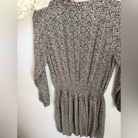 Faherty Montara Leaf Batik Printed Blouson Mini Dress Size
Medium - Picture 11 of 11